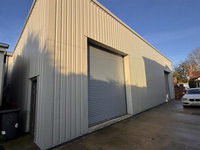 75A Webbs Ln, Middlewich to rent Building Photo- Image 1 of 3