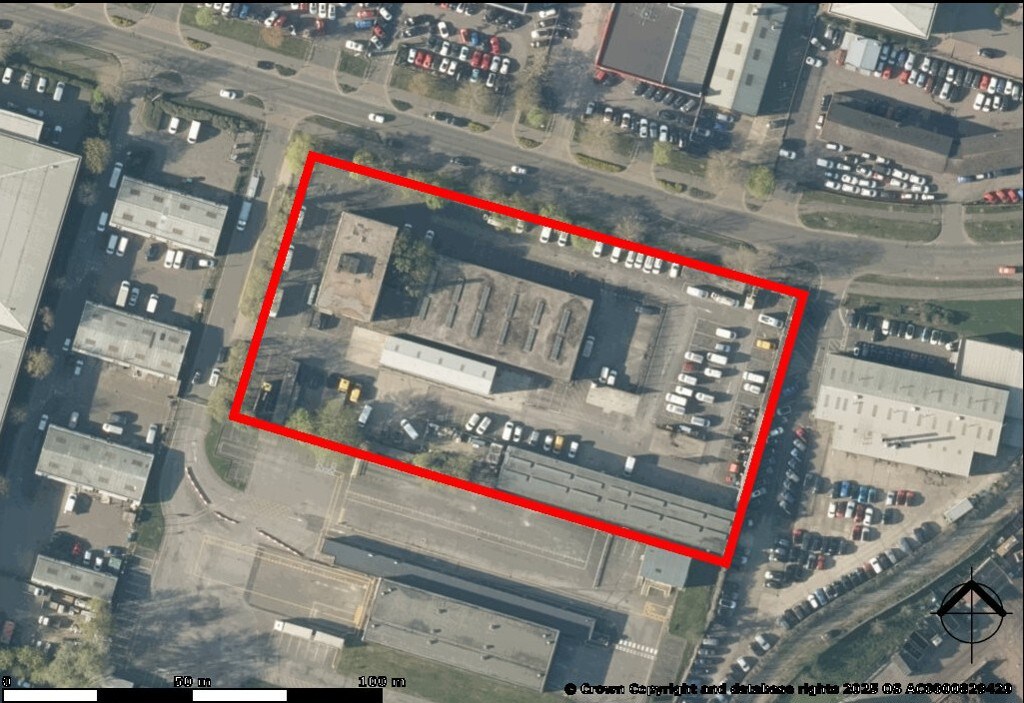 14 Moorfield Rd, Guildford to rent Primary Photo- Image 1 of 4