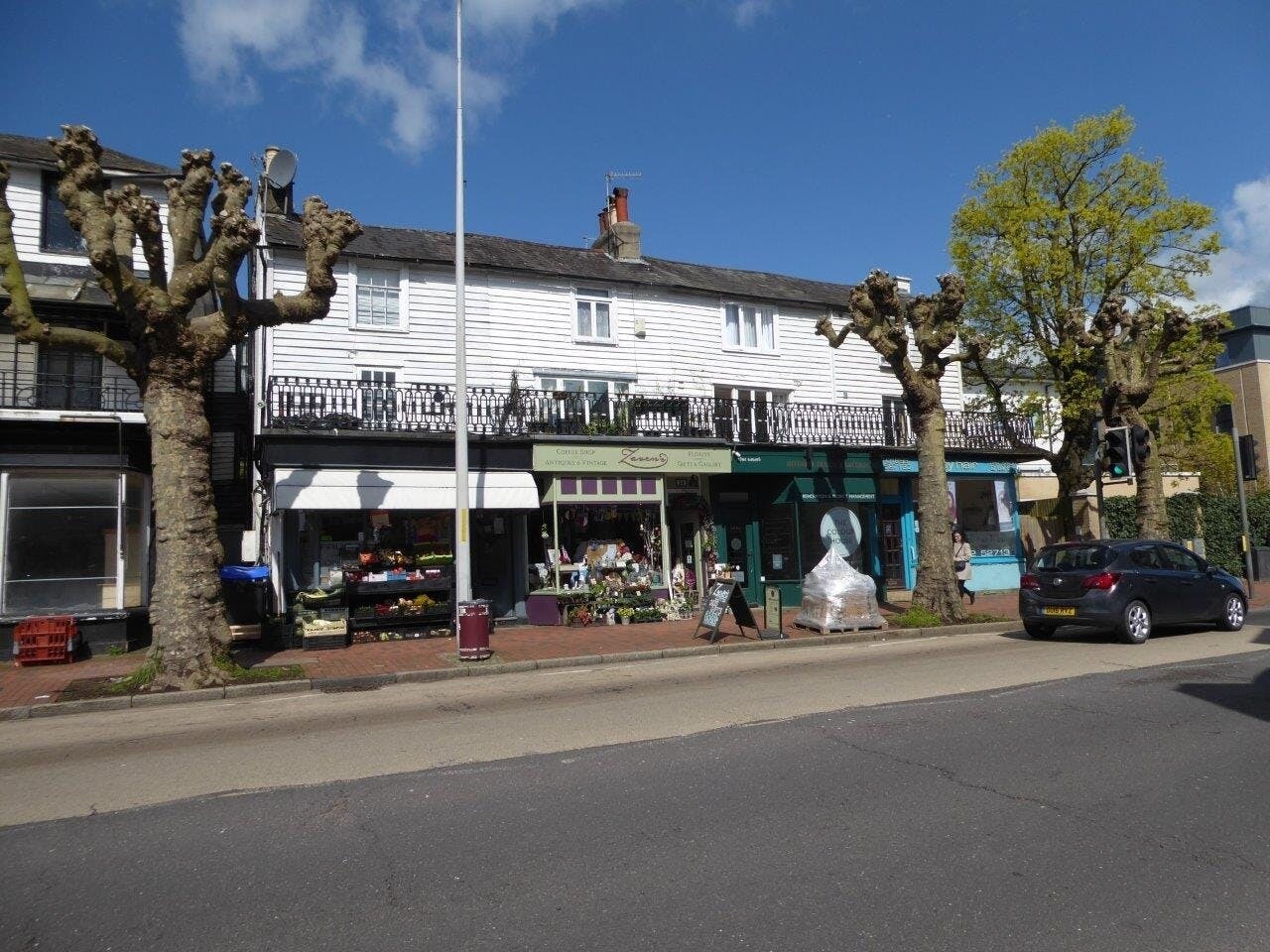 26 Mount Ephraim, Tunbridge Wells to rent Building Photo- Image 1 of 4