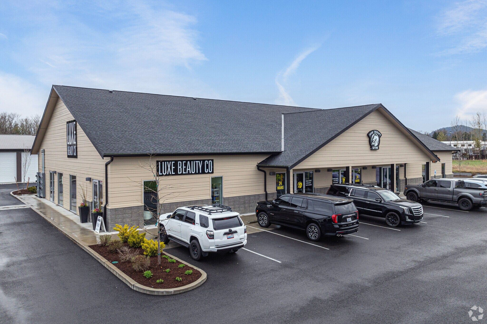 27971 Washington 410, Buckley, WA to rent Primary Photo- Image 1 of 7