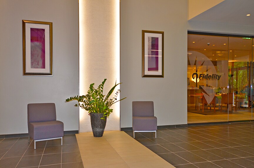 25 Recreation Park Dr, Hingham, MA to rent - Lobby - Image 3 of 4