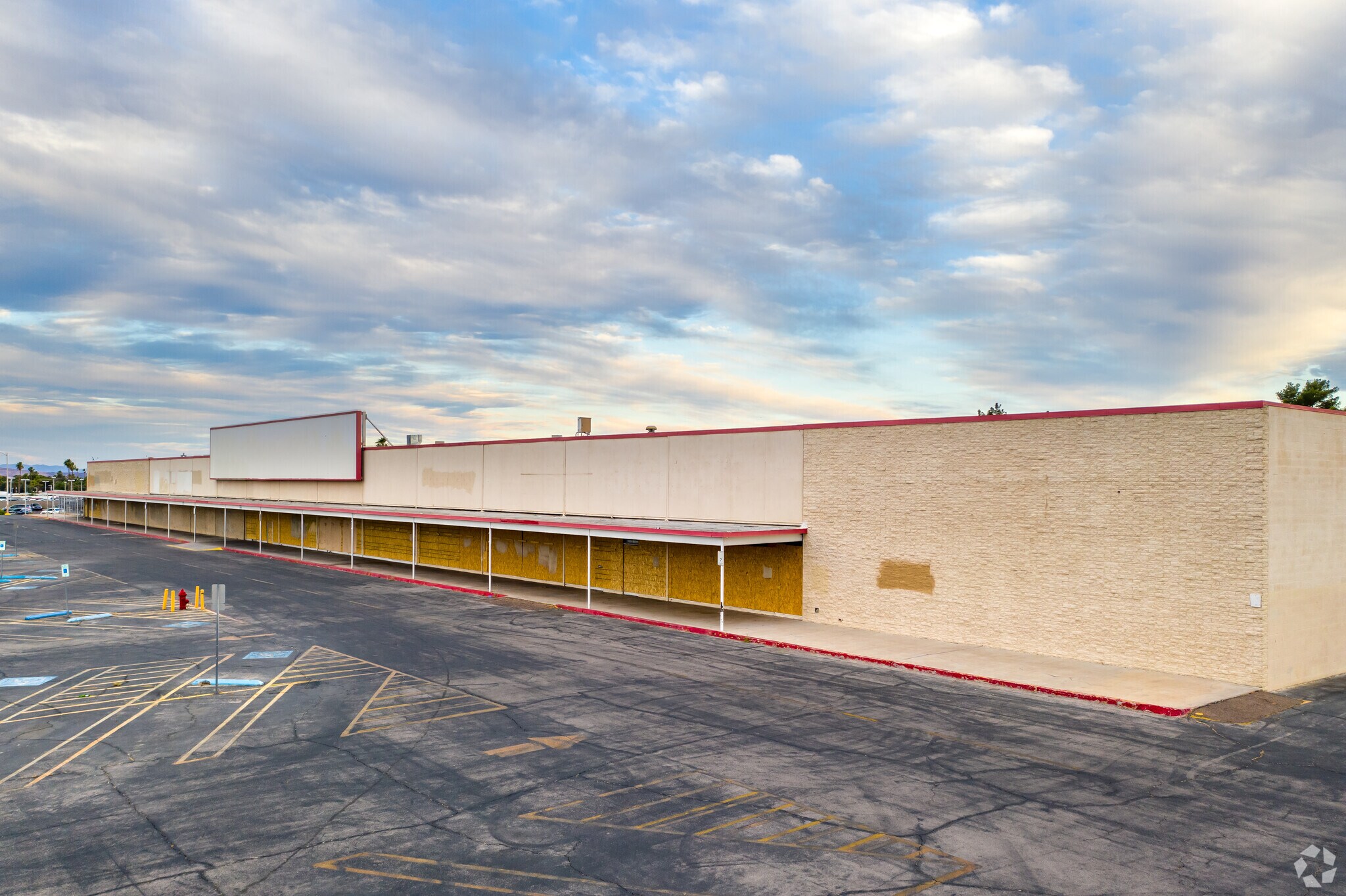 2975 E Sahara Ave, Las Vegas, NV for sale Building Photo- Image 1 of 1