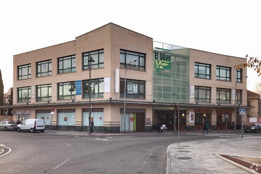 Co-working Space in Parla, Madrid to rent - Building Photo - Image 2 of 2