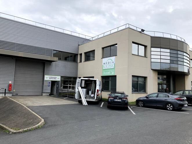 Industrial in Gennevilliers to rent - Building Photo - Image 2 of 23