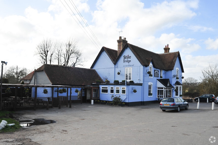 Staplehurst Rd, Tonbridge for sale - Primary Photo - Image 1 of 1