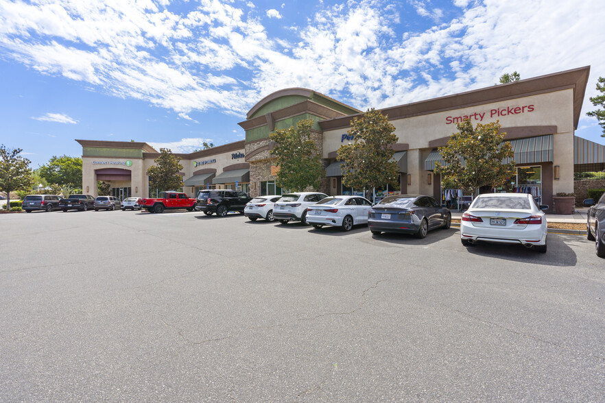 Creekside Centre - Commercial Property