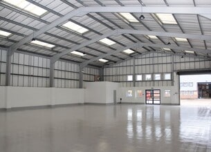 Clivemont Rd, Maidenhead to rent Interior Photo- Image 1 of 2