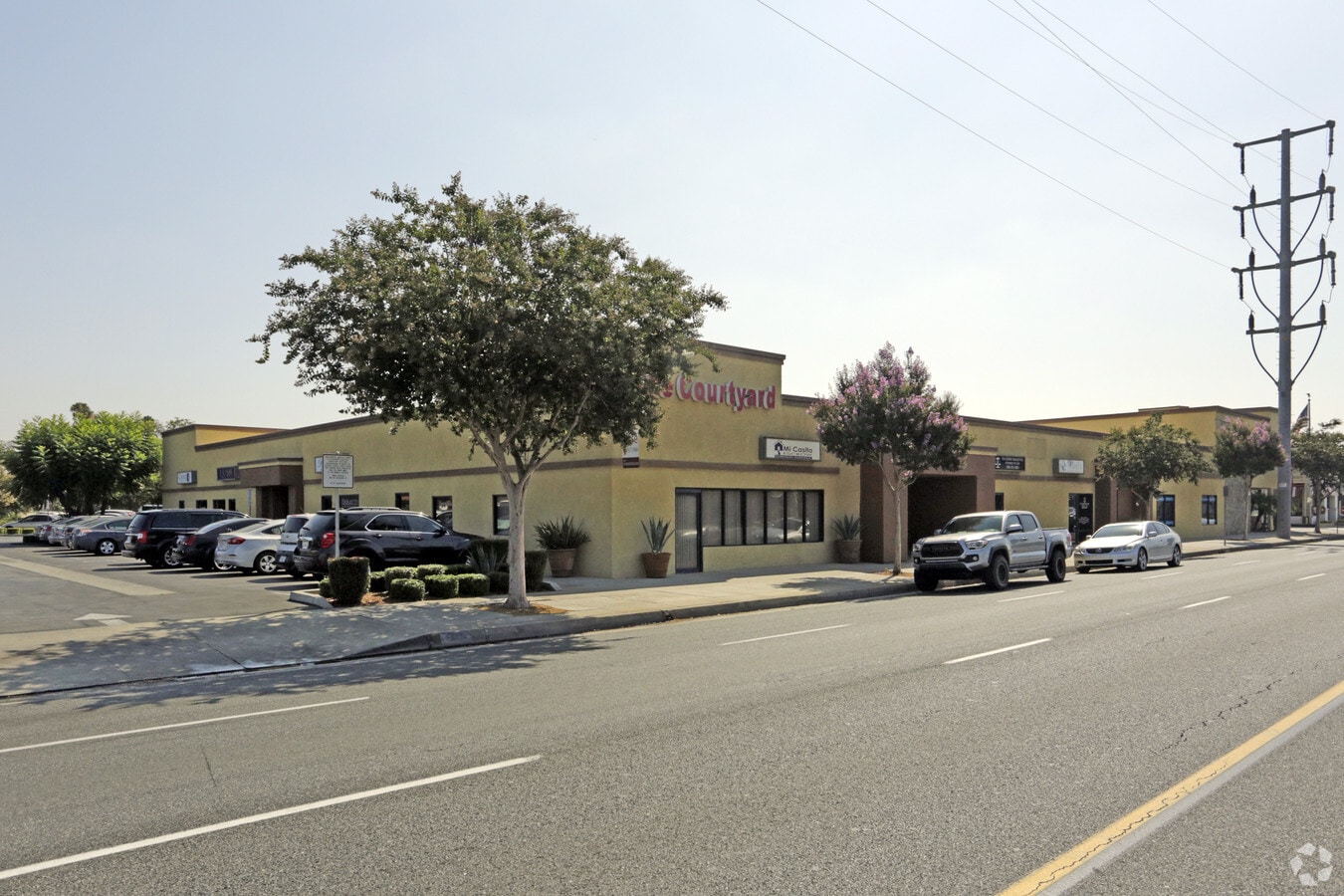 7847 Florence Ave, Downey, CA 90240 UK