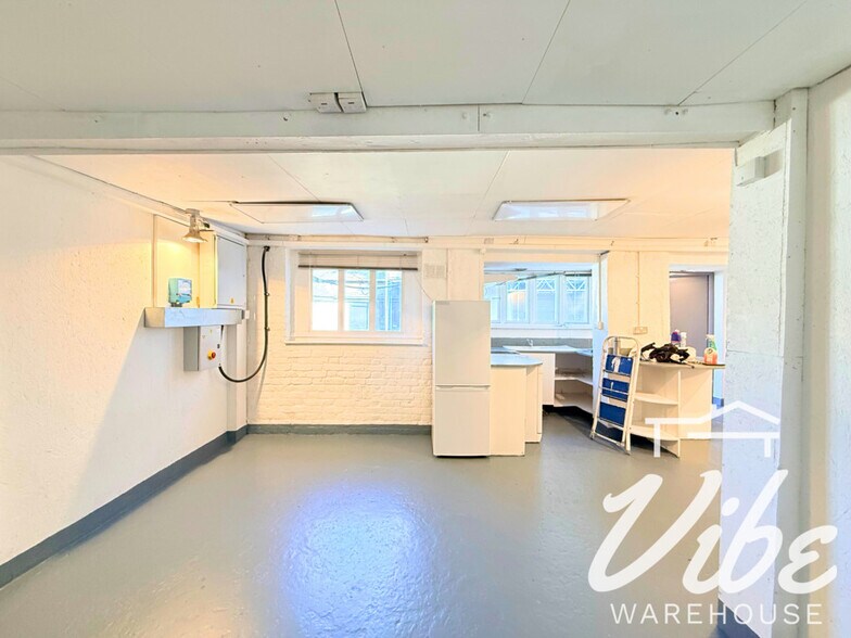 330-334 St James Rd, London for sale - Building Photo - Image 1 of 1