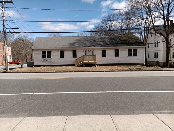 476 Worcester St, Southbridge, MA for sale - Building Photo - Image 1 of 6