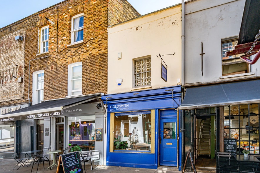 8 Camden Passage, London for sale - Building Photo - Image 1 of 9