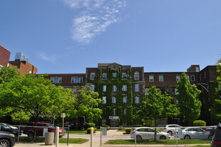 Thorek Memorial Hospital Andersonville - Commercial Property