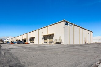 6590 Bermuda Rd, Las Vegas, NV for rent Building Photo- Image 1 of 4