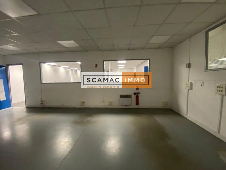 Light Industrial in Vitry-sur-Seine to rent - Interior Photo - Image 3 of 21