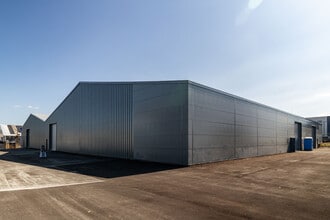 Cuxton Rd, Maidstone to rent Building Photo- Image 2 of 17