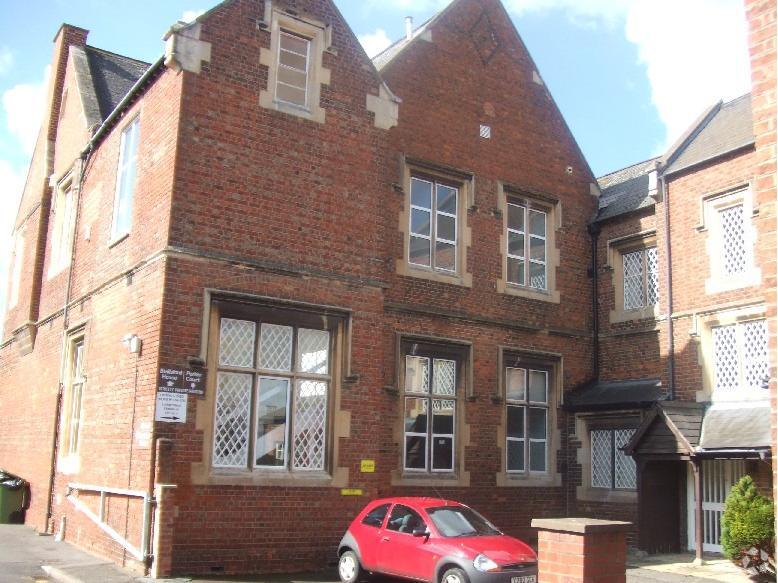 Knapp Ln, Cheltenham to rent - Building Photo - Image 2 of 3