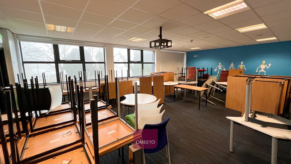 Trenchard Dr, Buxton to rent - Interior Photo - Image 3 of 7