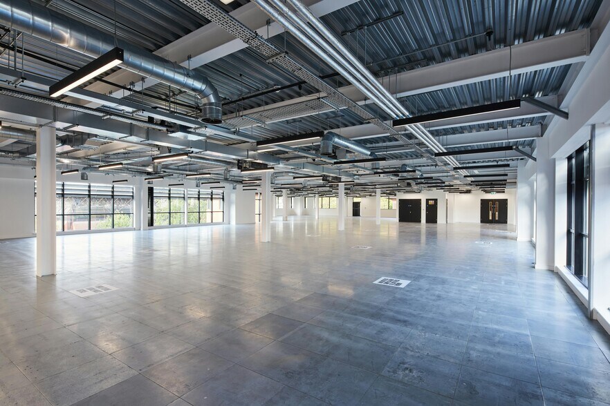 Bridge Ave, Maidenhead to rent - Interior Photo - Image 2 of 9