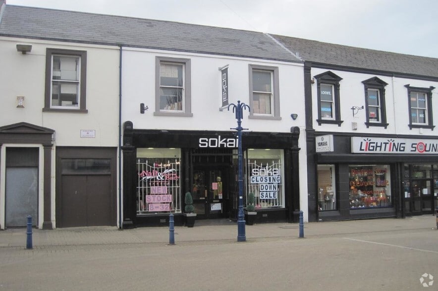 6 Queen St, Coleraine to rent - Primary Photo - Image 1 of 2