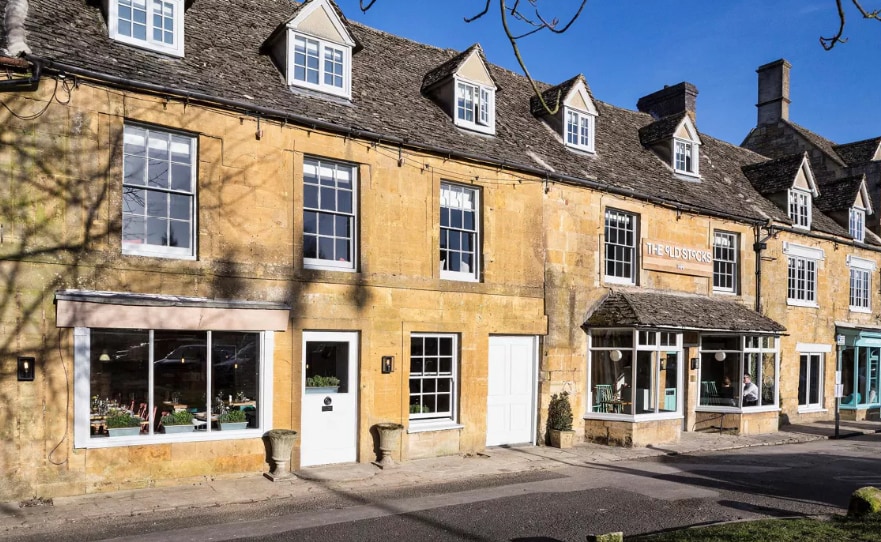 The Square, Stow On The Wold for sale Building Photo- Image 1 of 1