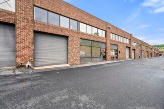 More details for 8480-8486 Tyco Rd, Vienna, VA - Light Industrial to Rent