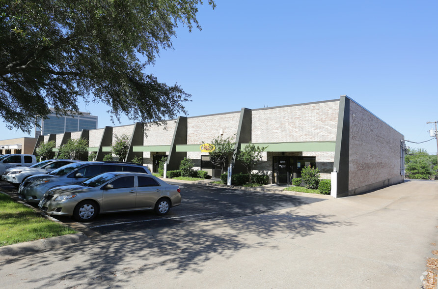 14209-14223 Proton Rd, Farmers Branch, TX for rent - Building Photo - Image 3 of 3