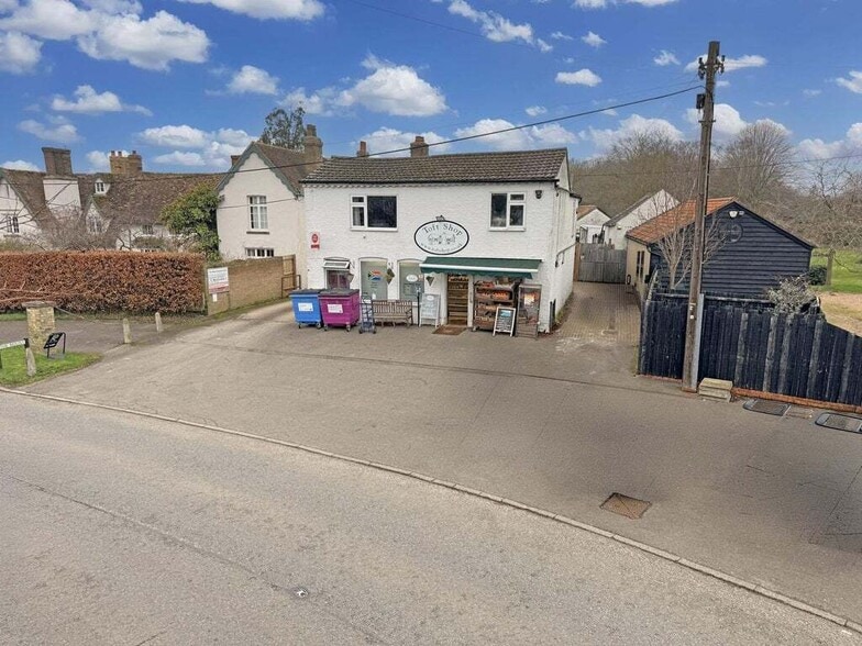 High St, Toft to rent - Building Photo - Image 2 of 22