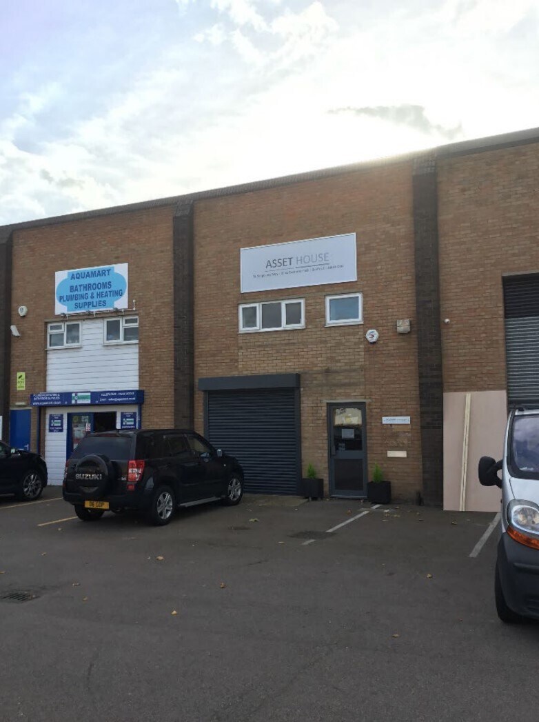 Sergeants Way, Bedford for sale Building Photo- Image 1 of 1