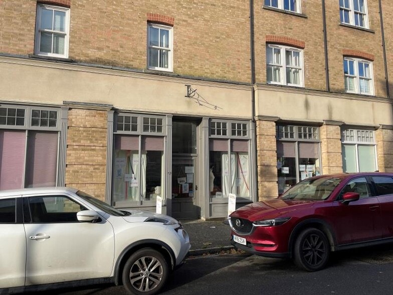 8-10 Lower Blakemere Rd, Dorchester to rent - Building Photo - Image 3 of 3