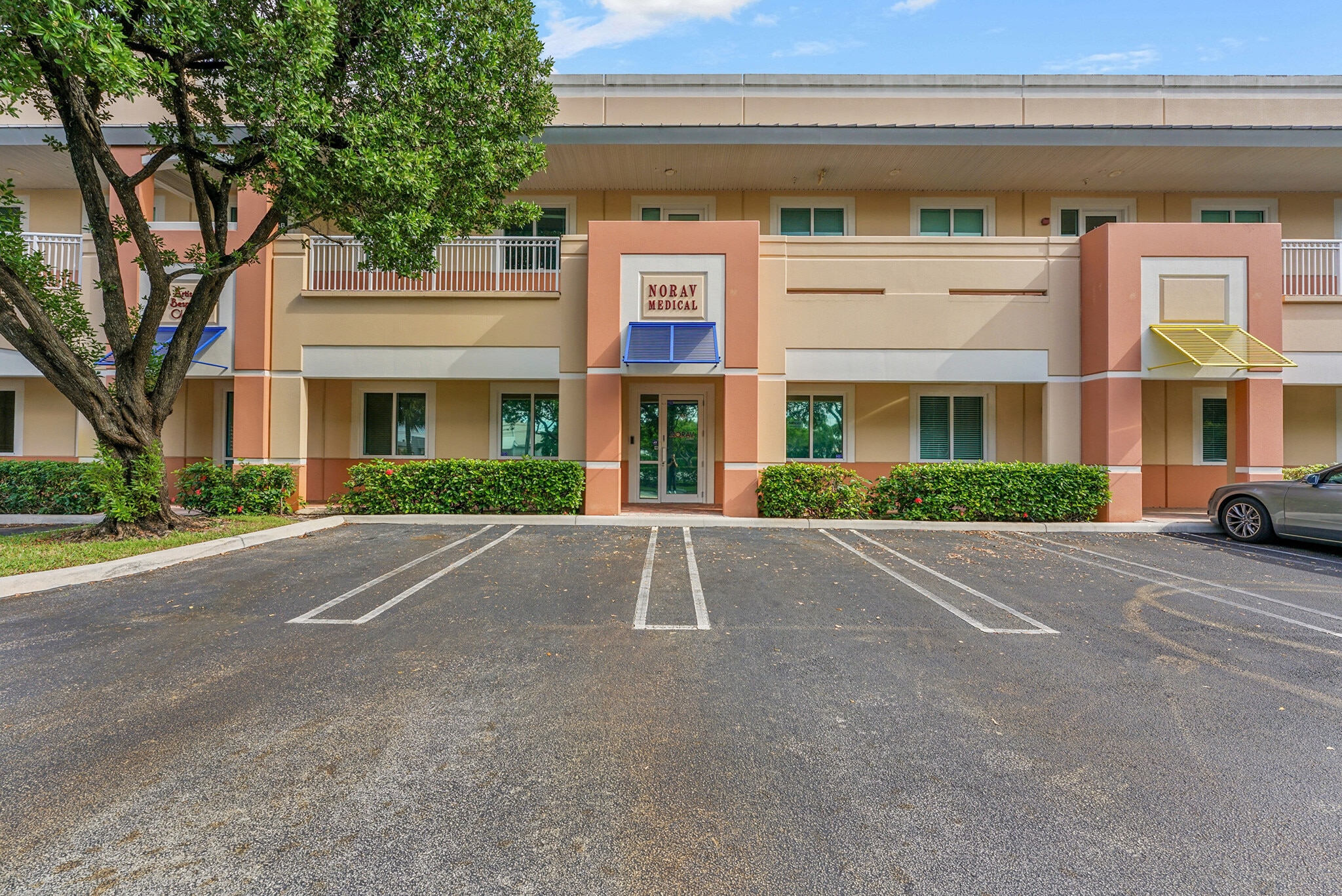 601 N Congress Ave, Delray Beach, FL to rent Interior Photo- Image 1 of 37
