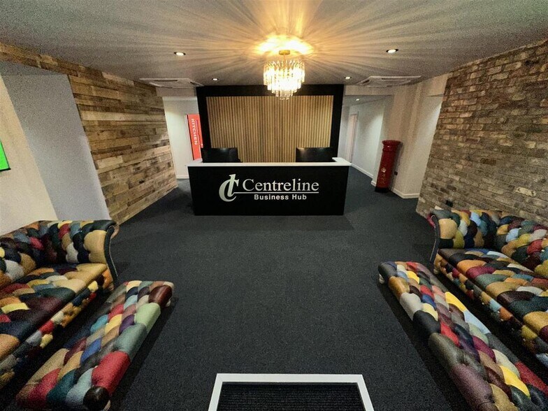 136-142 Wallasey Rd, Wallasey to rent - Interior Photo - Image 2 of 47