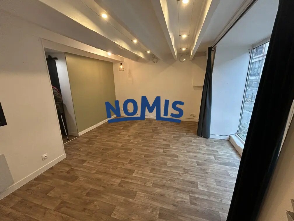 Retail in Nantes to rent Interior Photo- Image 1 of 6