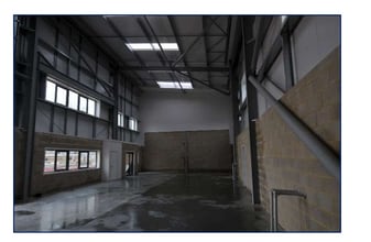 Forge Wood, Crawley to rent Interior Photo- Image 2 of 2