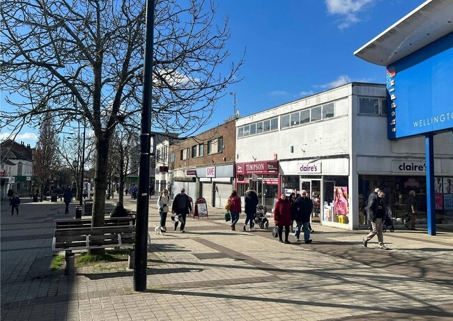 More details for 18-21 Wellington Way, Waterlooville - Retail to Rent