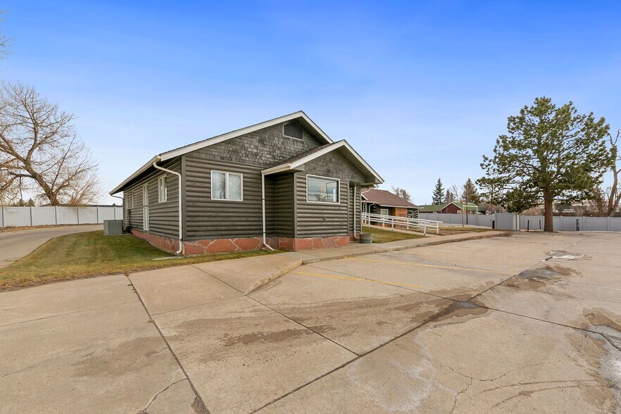 1501 S Greeley Hwy, Cheyenne, WY for rent - Building Photo - Image 1 of 17