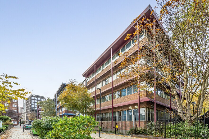 1-6 Citadel Pl, London to rent - Building Photo - Image 2 of 2