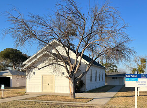 3210 E Henson St, Riverdale, CA for rent Building Photo- Image 1 of 4