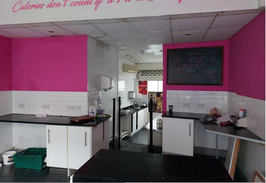 5 Market Pl, Melton Mowbray to rent - Interior Photo - Image 3 of 4