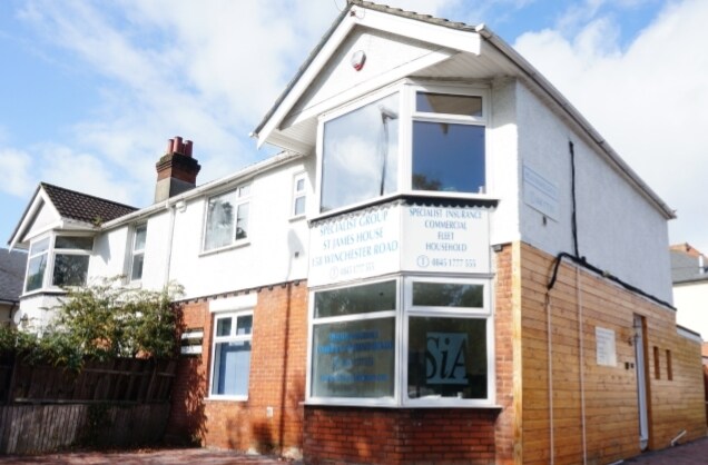 158 Winchester Rd, Southampton for sale Primary Photo- Image 1 of 1