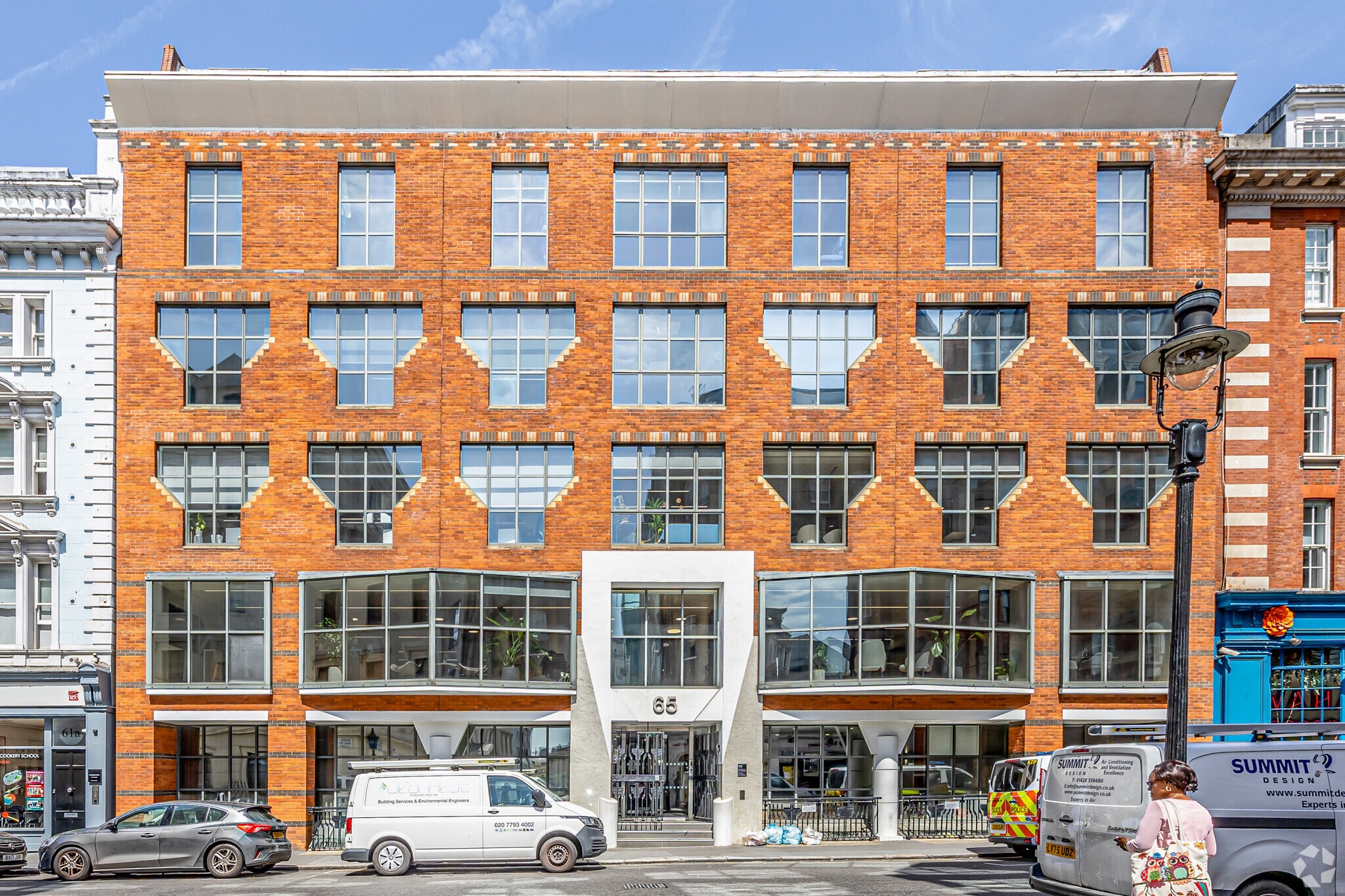 65 Chandos Pl, London to rent Primary Photo- Image 1 of 9