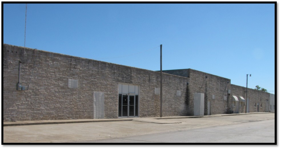 408 SE Simpson St, Lawton, OK for sale - Building Photo - Image 2 of 5