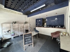 3 Central Park Rd, London to rent Interior Photo- Image 2 of 3