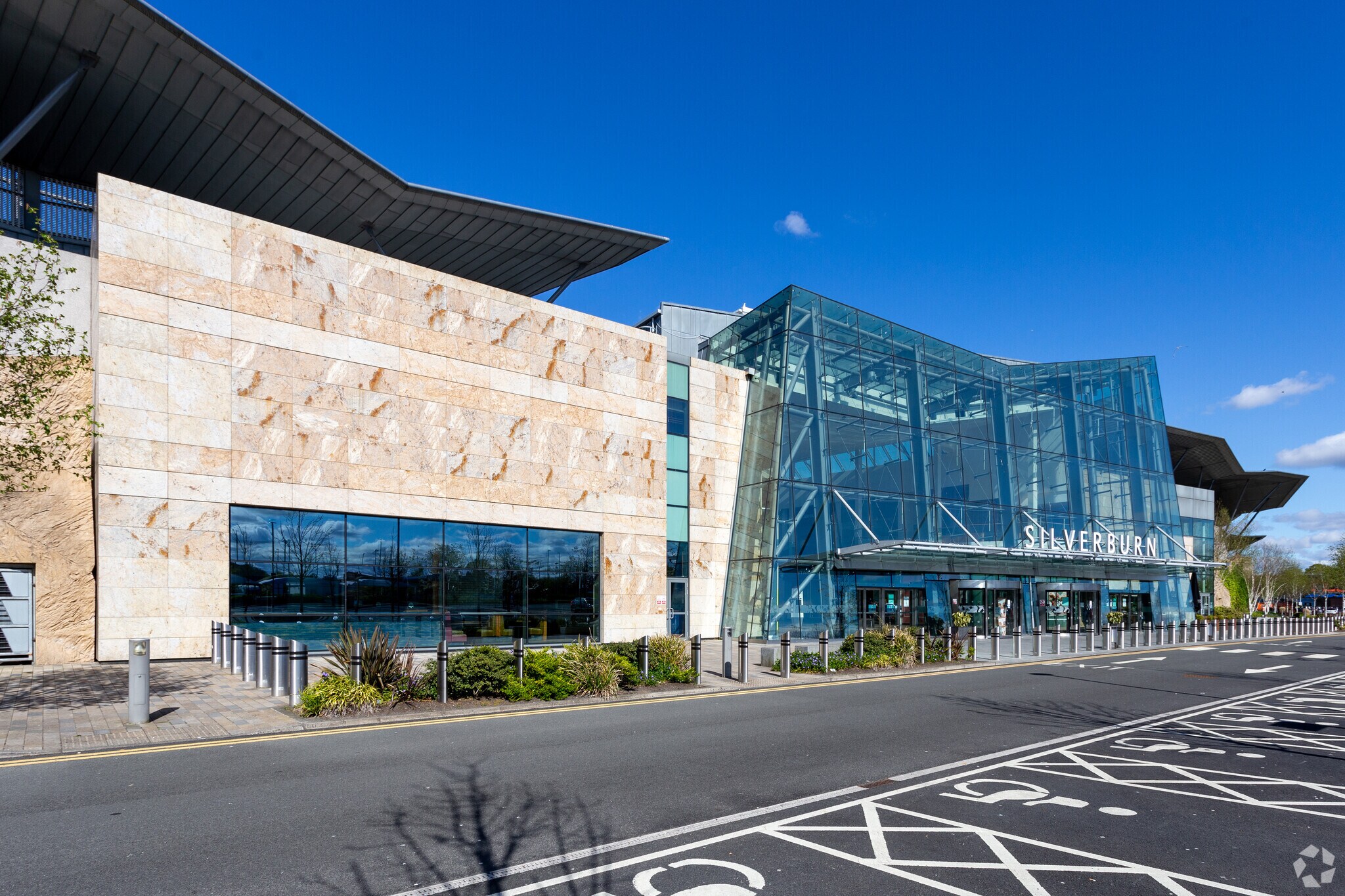 763 Barrhead Rd, Glasgow G53 6AG Silverburn Shopping Centre