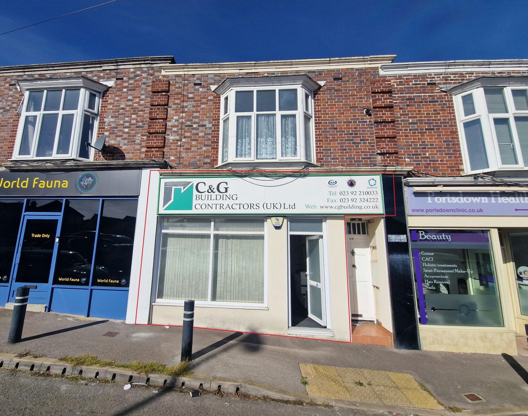 25 London Rd, Waterlooville to rent Building Photo- Image 1 of 5