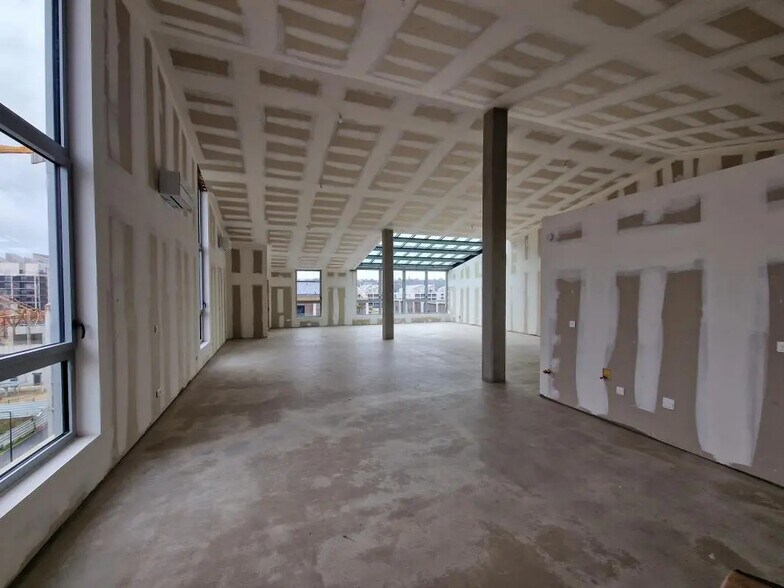 Office in Bordeaux to rent - Interior Photo - Image 3 of 8