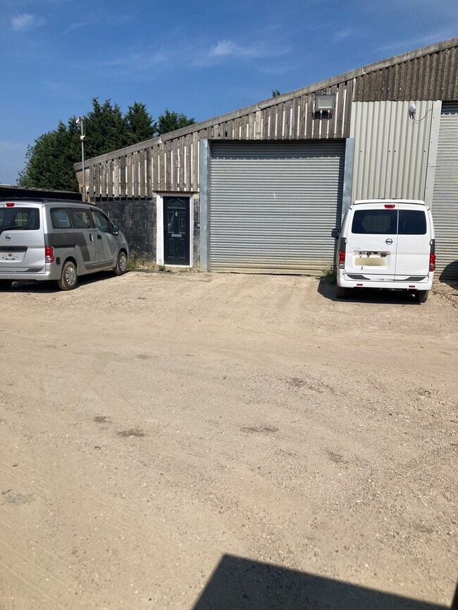 More details for Edolphs Farm Norwood Hill, Horley - Industrial to Rent