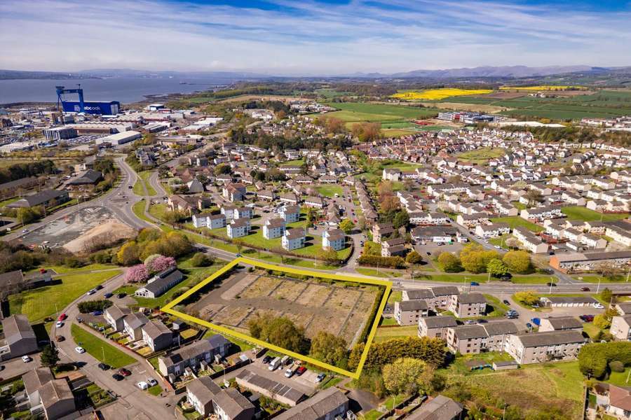 Castle Rd, Rosyth for sale Building Photo- Image 1 of 7