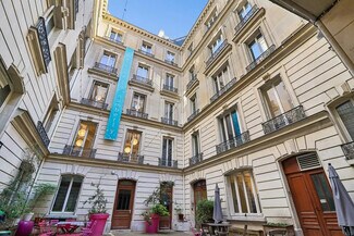 More details for 28 Rue De Châteaudun, Paris - Office to Rent