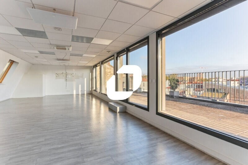 40 Avenue Augustin Dumont, Malakoff to rent - Building Photo - Image 3 of 30