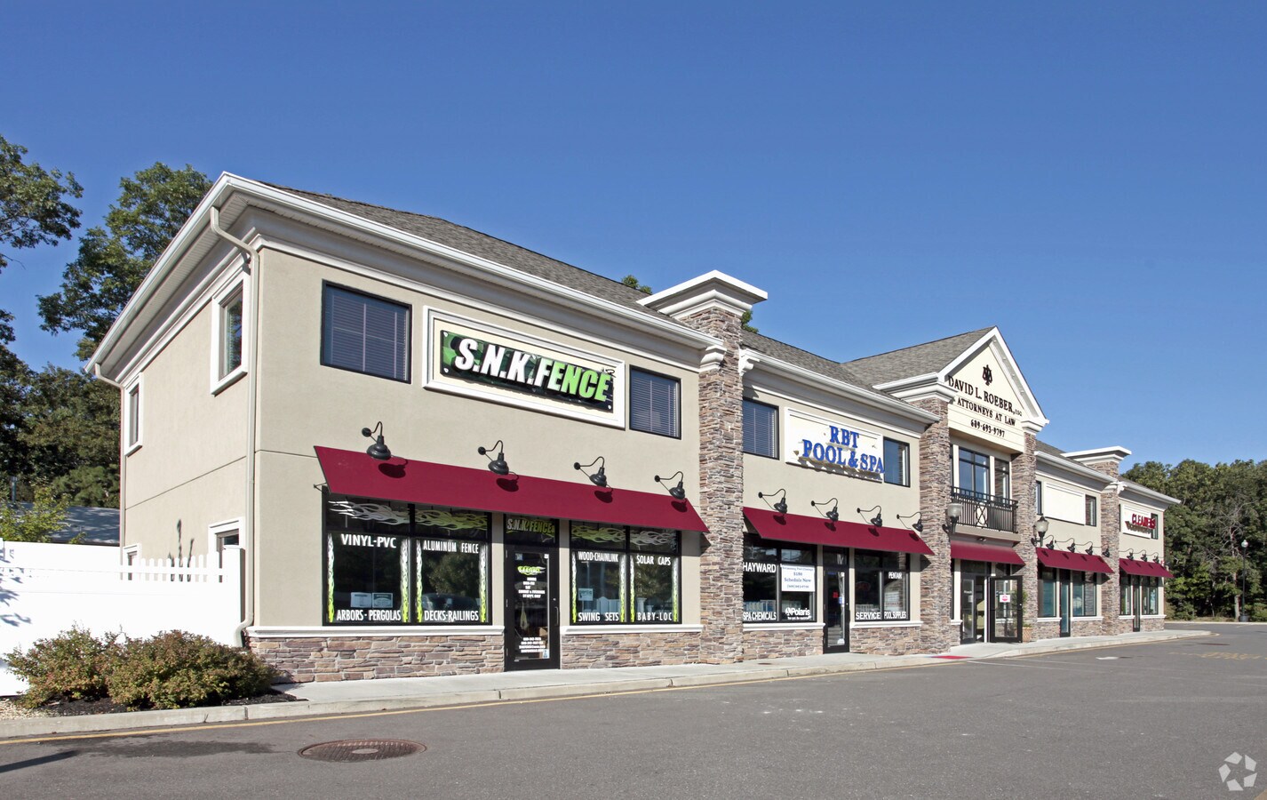 555 Lacey Rd, Forked River, NJ 08731 UK